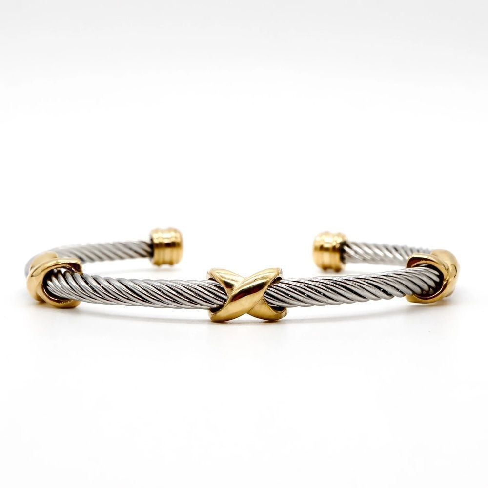 Twisted cable bangle N1079